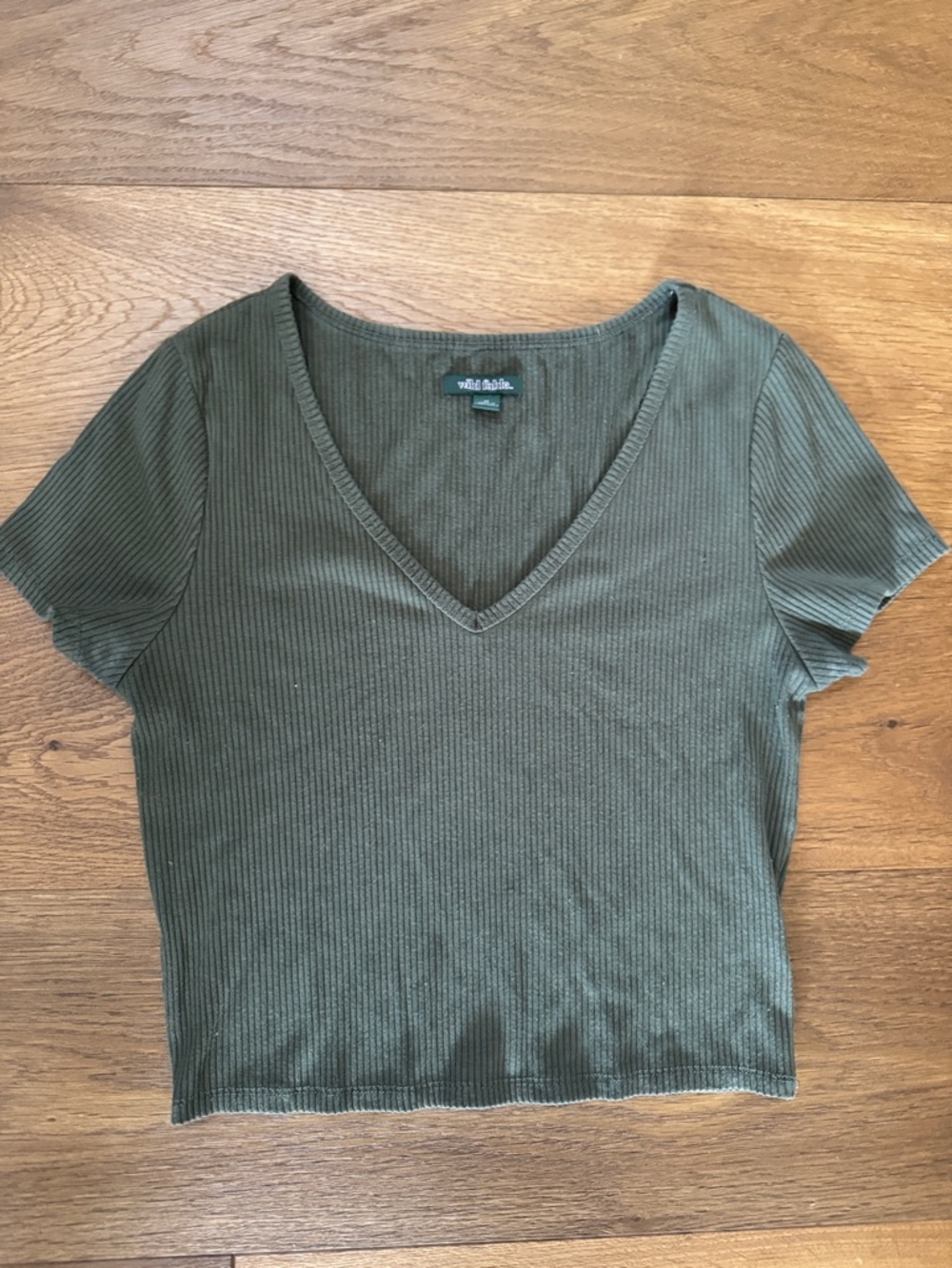 Basic V-Neck Ribbed Crop Top - Olive